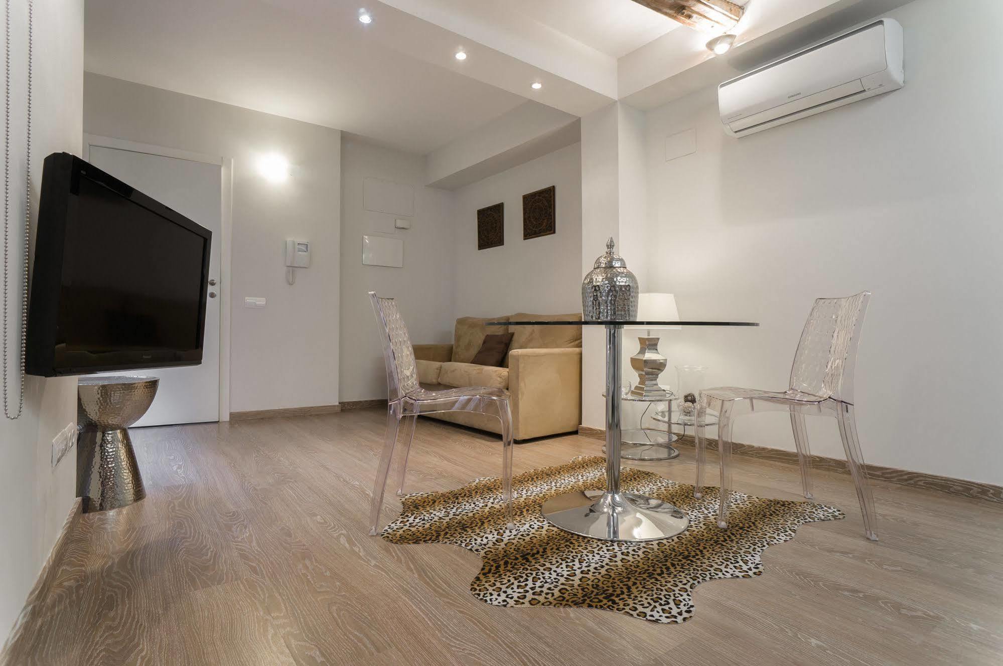 Kirei Apartment Sombrereria Valencia Kültér fotó